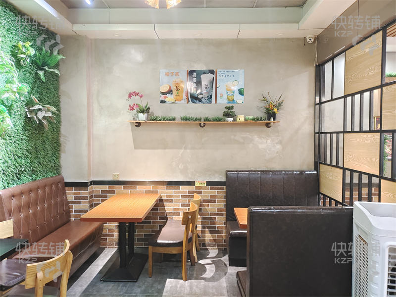 石碣“明珠西路”奶茶漢堡店轉(zhuǎn)讓【6年老店、雙門面、旁十字路口、對(duì)面臺(tái)達(dá)電子廠門口、廠人數(shù)6000-7000、人流量大】