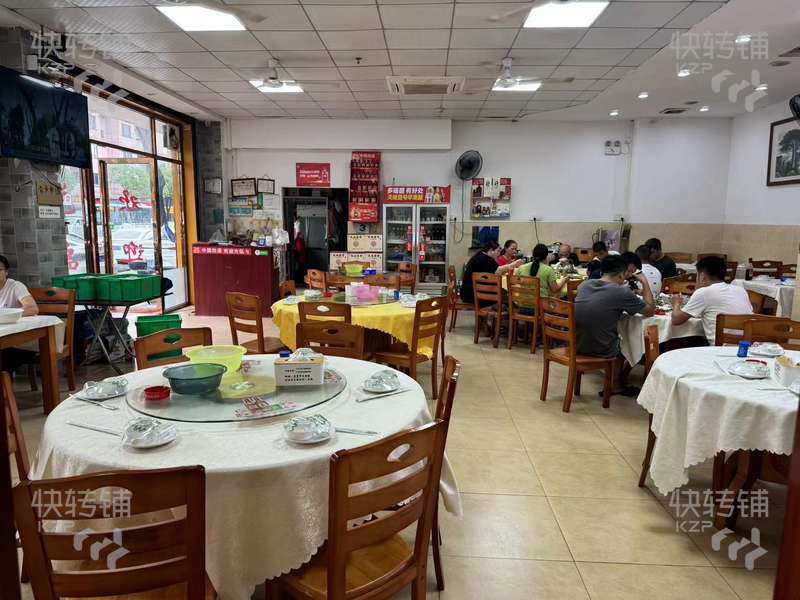 長安沙頭西大路餐廳轉讓【十字路口，汽配城入口旁，車流大，附近工廠，酒店，公寓住宅集中】