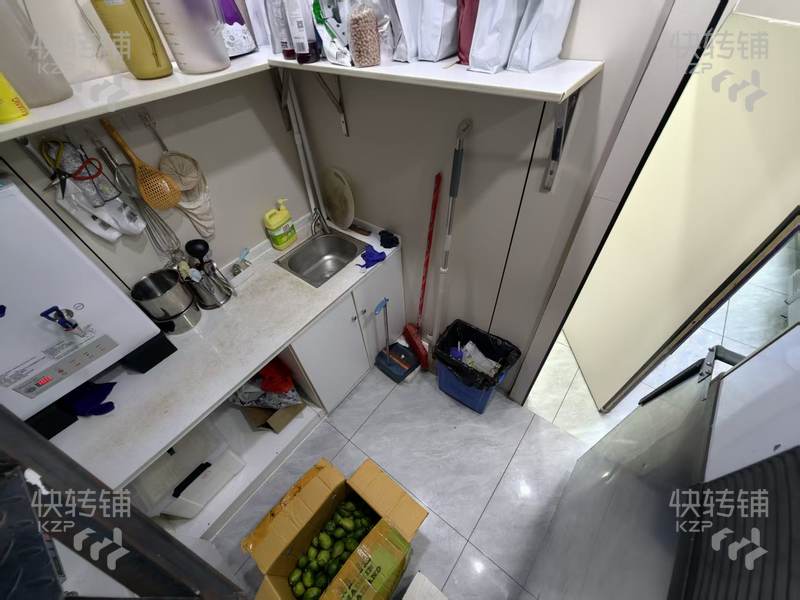 常平百花時(shí)代廣場‘奶茶店’轉(zhuǎn)讓【商場門口、近雄獅酒店、KTV、裝修精美、商業(yè)步行街】