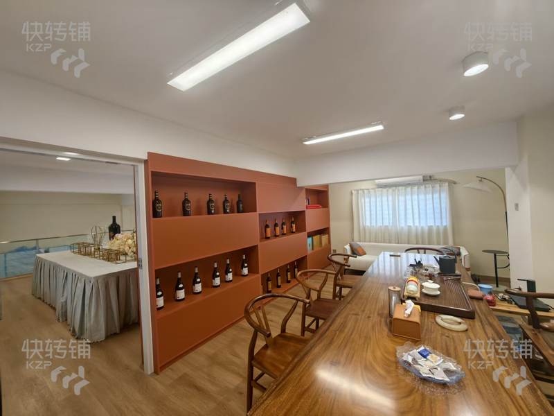 廣州市番禺區橋南‘酒莊’轉讓或出租【可空鋪做其他，背靠高端別墅區、附近人口集中、停車方便】