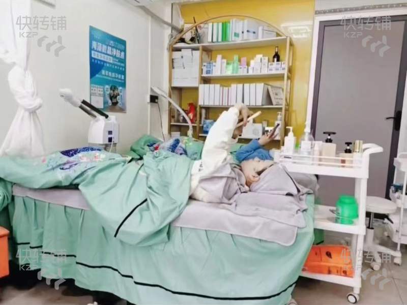 樟木頭天一城美甲店轉讓【會員200+愛都花園小區旁邊，對面天一城、大潤發】