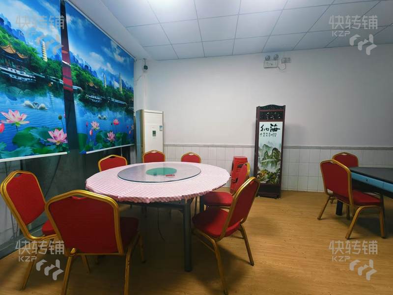 寮步鎮龍泉路夜宵店3.8w低價轉讓+門口空地出租做早餐【夜市街、工業區，附近住宅、公寓集中，門口可以外擺，人流穩定】