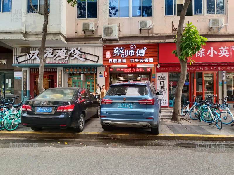 南城元美东路经营6年餐饮店转让【对面是汇一城，写字楼住宅区购物广场集中】