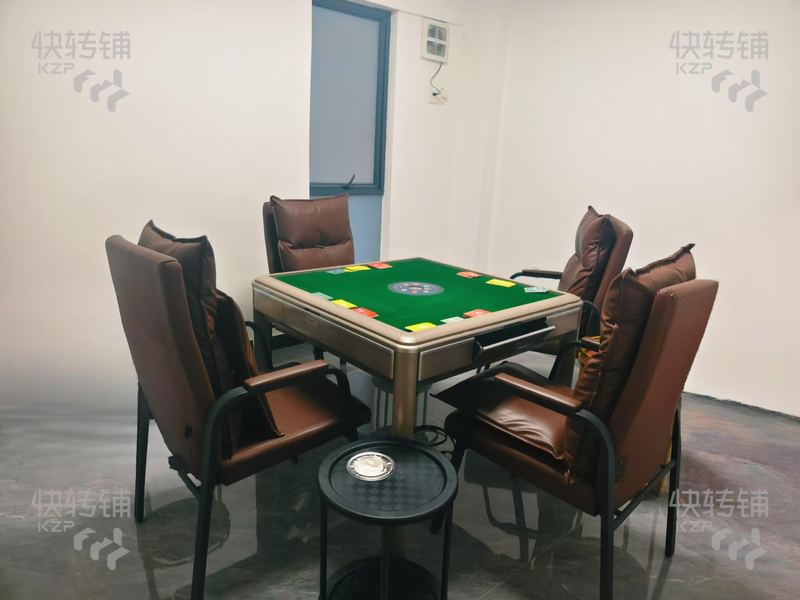 南城雅園商貿(mào)行棋牌室整體轉(zhuǎn)讓 也可空鋪【近深圳灣1號(hào)、廣發(fā)縵云、一樓煙酒行、二樓棋牌室】