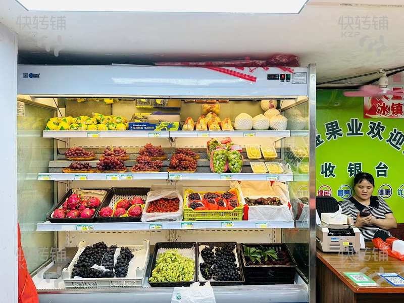 廣州增城福和市場旁’水果店‘轉讓【市場入出口、營業額4000左右、周邊配套齊全、盈利中，可空鋪無行業限制】