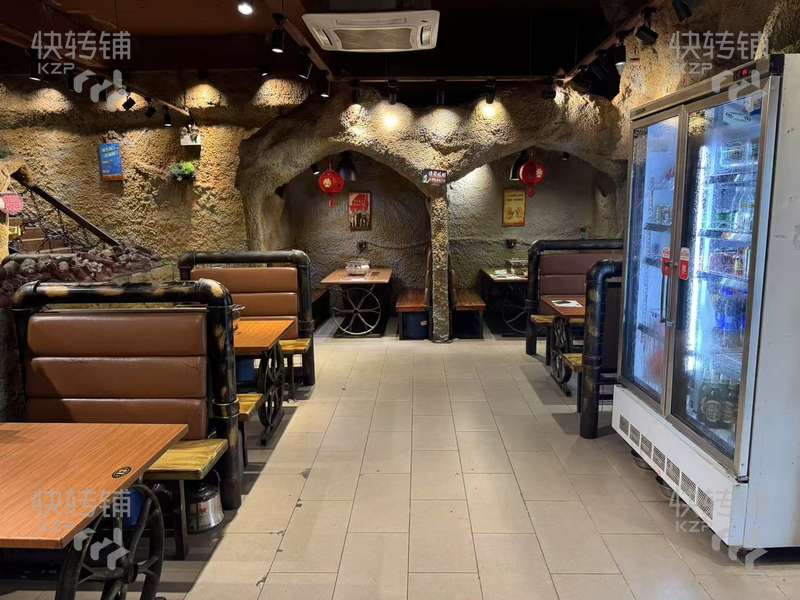 深圳龍崗平湖‘愿者上鉤’餐廳轉讓【7年老店、生意穩定、周圍住宅、學校，工廠、寫字樓圍繞、人流量集中】