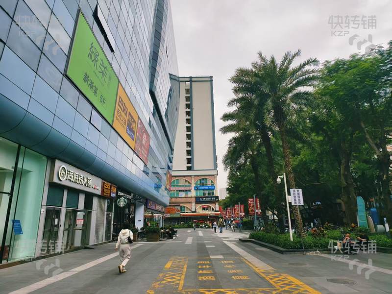 宝安新安海雅缤纷城旁火锅店转让【商场旁边、周边以写字楼、住宅区为主、豪华投入】