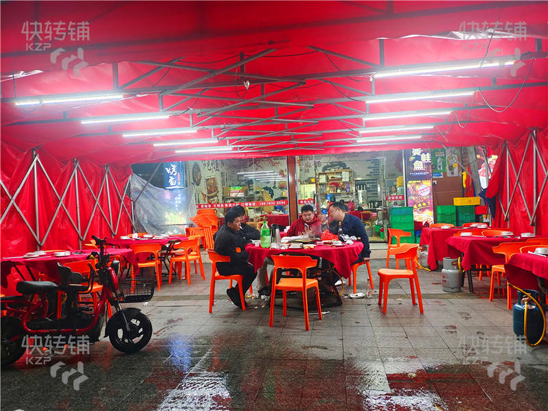 大鋪撿漏【可空轉】鳳崗‘永盛北路’烤魚店轉讓，雙門面【門口夜市街、近黃河百貨、臥龍小區、旁邊工業園、小區】