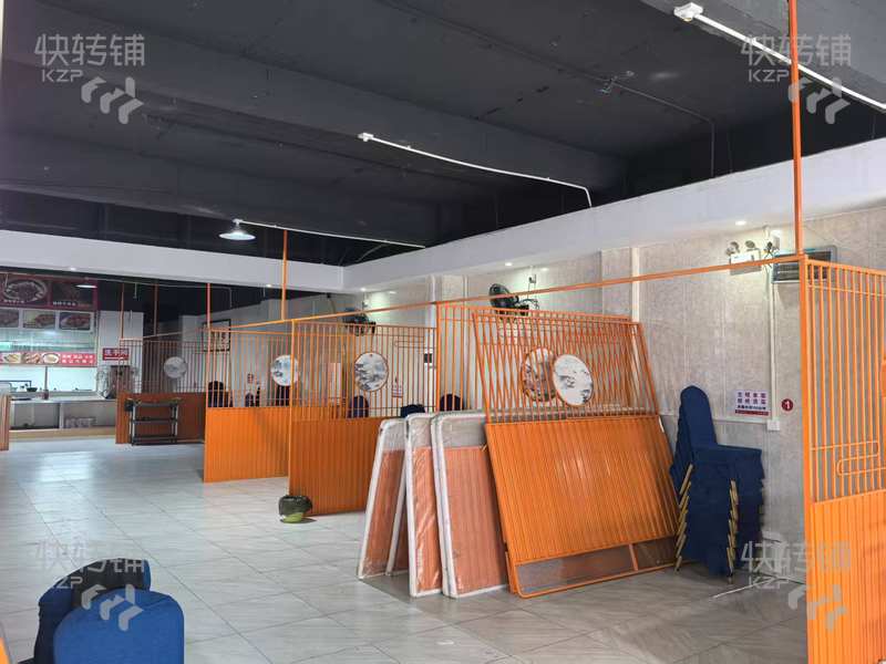 廣州新塘“東華”火鍋店轉讓【大招牌，美食廣場停車位多，交通便利，合適各種餐飲項目入駐】