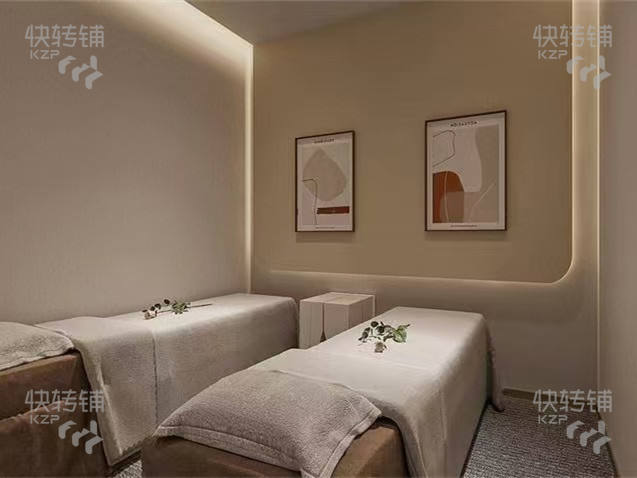 低價轉(zhuǎn)讓，厚街萬達金街美容院轉(zhuǎn)讓【周邊幾大小區(qū)圍繞著，共8個房間，現(xiàn)代風裝修，常來客戶100+】