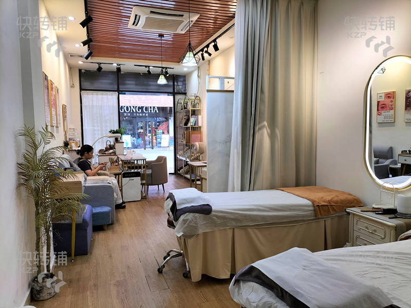 南城‘榕樹下’美容美甲店轉讓【6年老店、常來客戶200+、城市風景街旁、對面步行街】