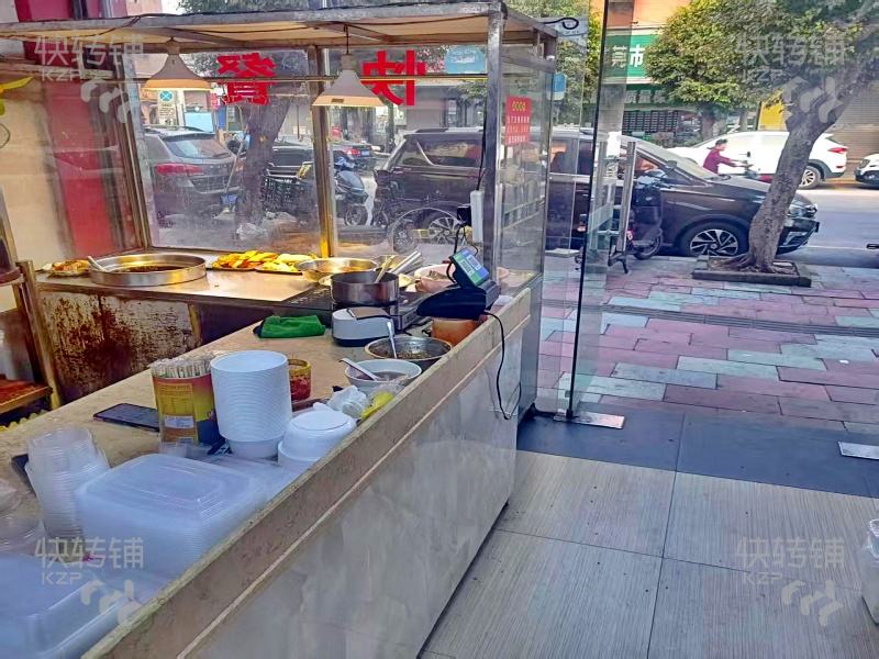 萬江共聯‘豬腳飯’轉讓【旁邊是華生購物廣場、市場、周邊都是公寓出租房、工廠】