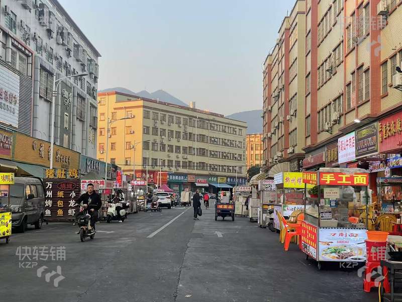 清溪浮崗市場南②門麻辣燙轉讓【市場出入口，美食街地段、人流量大，鄰近多個商場】