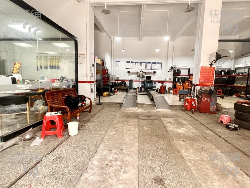 厚街吉祥路汽車輪胎店轉(zhuǎn)讓或者分租【21年老店、轉(zhuǎn)角位、3個門面、老客戶多，停車方便】