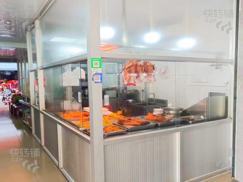 東坑黃屋大塘街燒鵝店轉(zhuǎn)讓【七年多老店，月營業(yè)額9萬+，綜合市場進(jìn)出門口旁、周邊全是工業(yè)區(qū)和出租房】