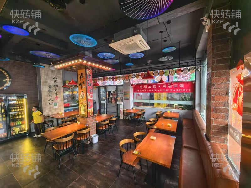石龍鎮(zhèn)西湖西路客運(yùn)站燒烤店轉(zhuǎn)讓【緊挨著過街天橋，客運(yùn)站，旁邊是金沙灣購(gòu)物廣場(chǎng)，消費(fèi)力強(qiáng)】