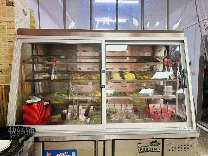 橫瀝田坑‘星城購物廣場’牛雜店轉讓【夜宵一條街、周邊工業區、公寓住宅集中、多個停車位】