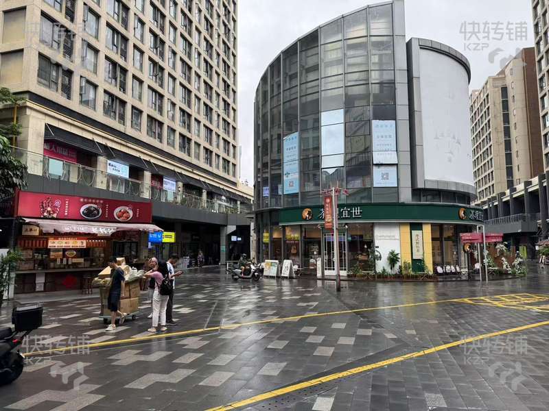 莞城‘萬科城市廣場’特色小吃店轉讓【轉角中心位置，處于市中心，鄰近多個小區、寫字樓、商場、酒吧、酒店等】