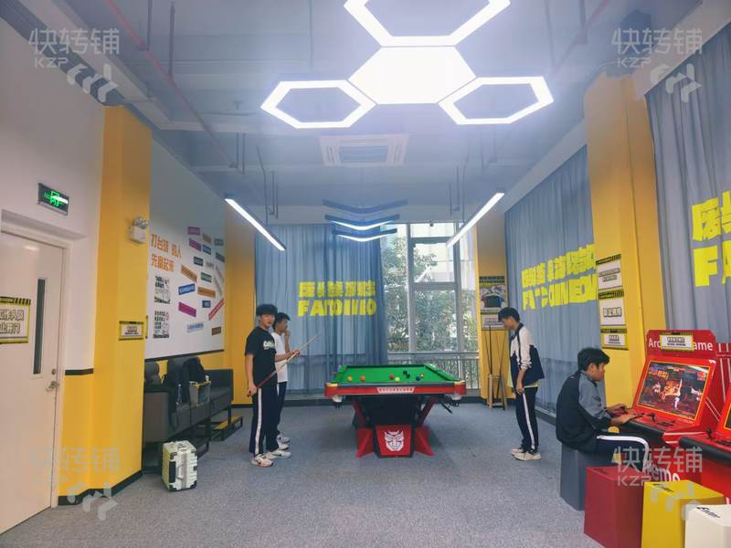 廣州增城大廈二樓桌游轟趴團建休閑中心或空鋪轉讓