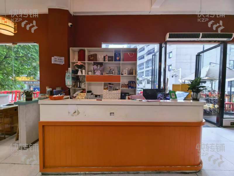 東城渦嶺‘酸湯火鍋店’轉讓/可空轉【處商業街、十字路口、美食街地段、輝煌商務大廈對面、第五小學旁】