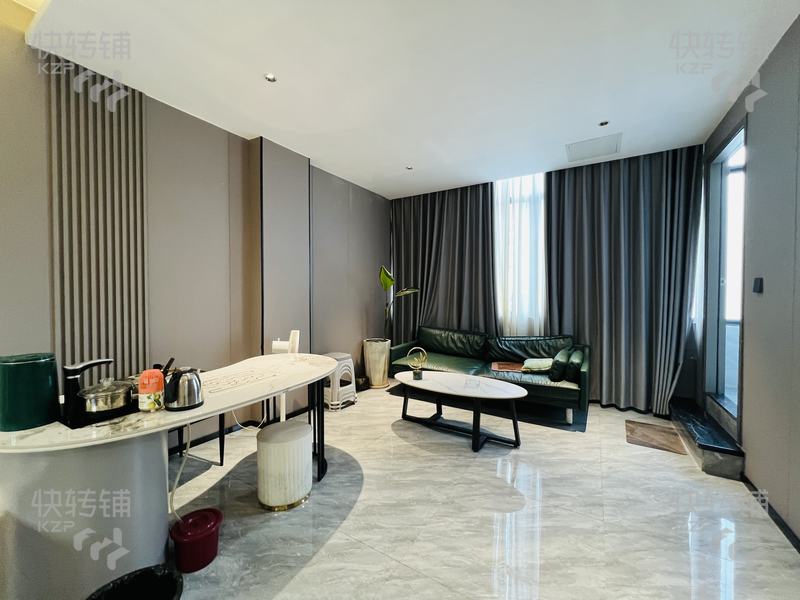 南城‘西平’高端棋牌麻將城轉(zhuǎn)讓【星巴克對面、處酒店商業(yè)中心，高端小區(qū)，宵夜一條街、停車場】