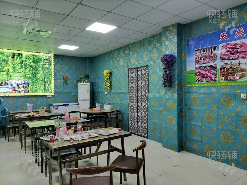 寮步‘小區大門口對面’燒烤店轉讓【旁邊是大型游樂場、周邊有多個小區等】
