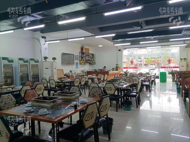 低價急轉 。厚街厚沙路餐廳轉讓，可外擺【和興裝飾材料城拐角位置，一排餐飲店，消費集中，內部可用空間大，合適各種餐飲項目】
