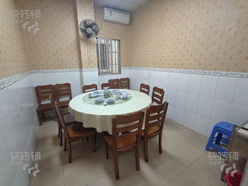 清溪‘晨光學(xué)校旁邊’客家菜餐館轉(zhuǎn)讓【旁邊連著4所學(xué)校、住宅工業(yè)區(qū)、停車方便】