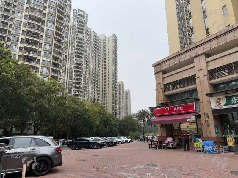 低價急轉 南城世紀城幸福公館減肥美容店轉讓【小區出入口，對面中信凱旋國際，每天進店客源穩定，看店提前電話預約】
