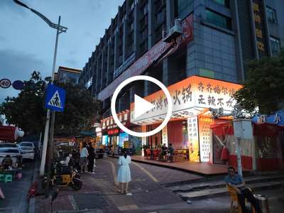 大嶺山“金地格林‘烤肉店轉讓/可招租【路口轉角位置、正對金地格林小區、精裝修、周邊小區環繞】