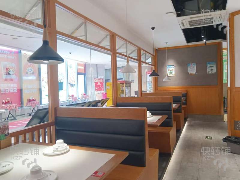 大朗‘卓為城’商場二樓餐廳轉(zhuǎn)讓【電梯口旁、周邊商場、酒店、公寓、住宅樓集中】