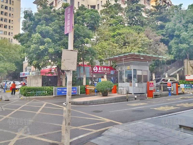 鳳崗‘永盛北路’美容院轉讓【多年老店、會員400+、近小區進入口、人氣旺、商業街、多個小區樓盤環繞】