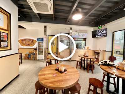 南城‘鴻福路口’云吞面店轉(zhuǎn)讓【轉(zhuǎn)角位，德匯嘉里廣場旁，門口地鐵站口，對面陽光大廈】
