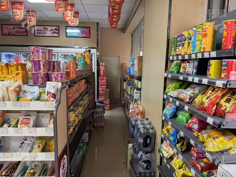 大朗長富西路‘合家歡’便利店轉(zhuǎn)讓【轉(zhuǎn)角位置，通著桌為城，周邊公寓住宅集中，營業(yè)3500+】