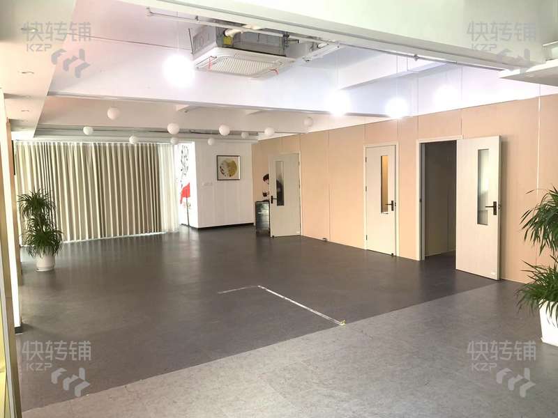 常平中元街店鋪招租【商業街購物廣場、常平鎮中心，多門面位置招牌醒目、合適桌球、棋牌、美容養生按摩有電梯】