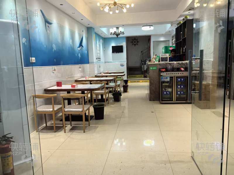 樟木頭‘香樟綠洲’夜宵店轉讓或招合伙人【上下兩層，萬人成熟小區樓下，人氣旺，可外擺12臺】
