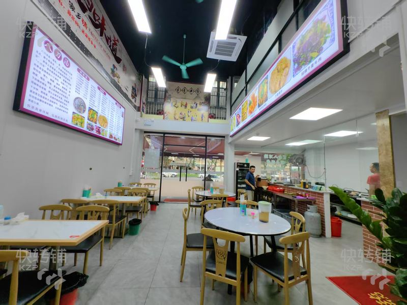 清溪‘南峰金碧華庭’餐飲店轉讓【周邊全是小區，富人區，工業區多，辦公大廈也多，人氣旺】