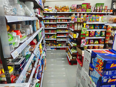 寮步保利小区‘好涞屋’便利店转让【营业额3000左右、公寓大门口、旁边轻轨站、以办公楼、小区为主】