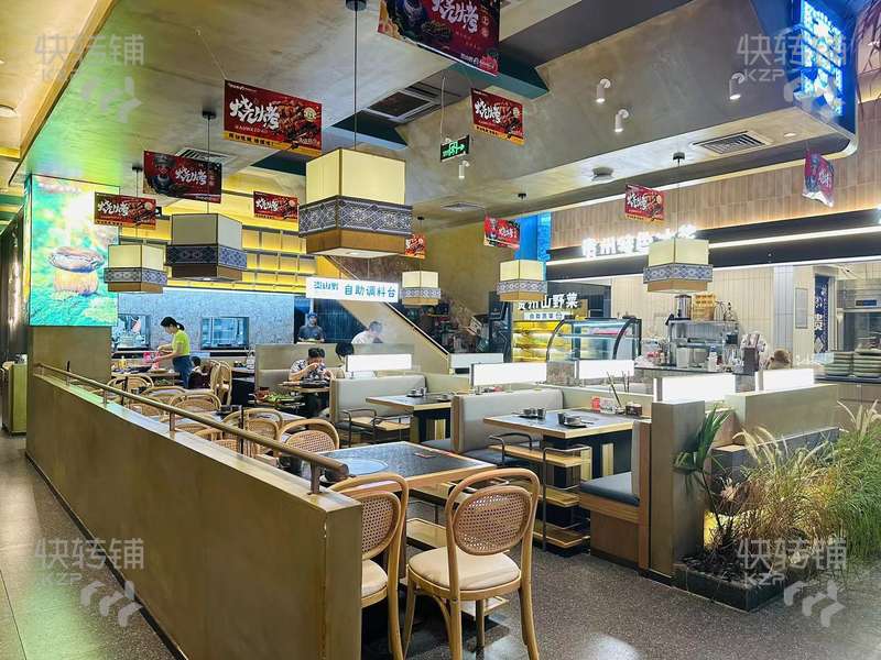 厚街廣場旁加盟餐飲店轉(zhuǎn)讓【廣場出入口位置、全新裝修、上下兩層、經(jīng)營不限餐飲行業(yè)、重投入撿漏價(jià)】