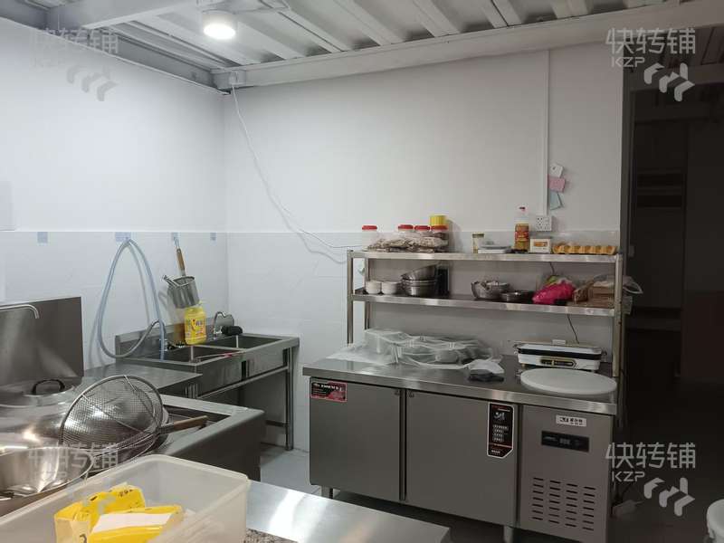 南城“漾城”餐飲店轉讓【對面聚大電商產業園、附近產業園、小區住宅、寫字樓大廈圍繞、合適各種餐飲項目】