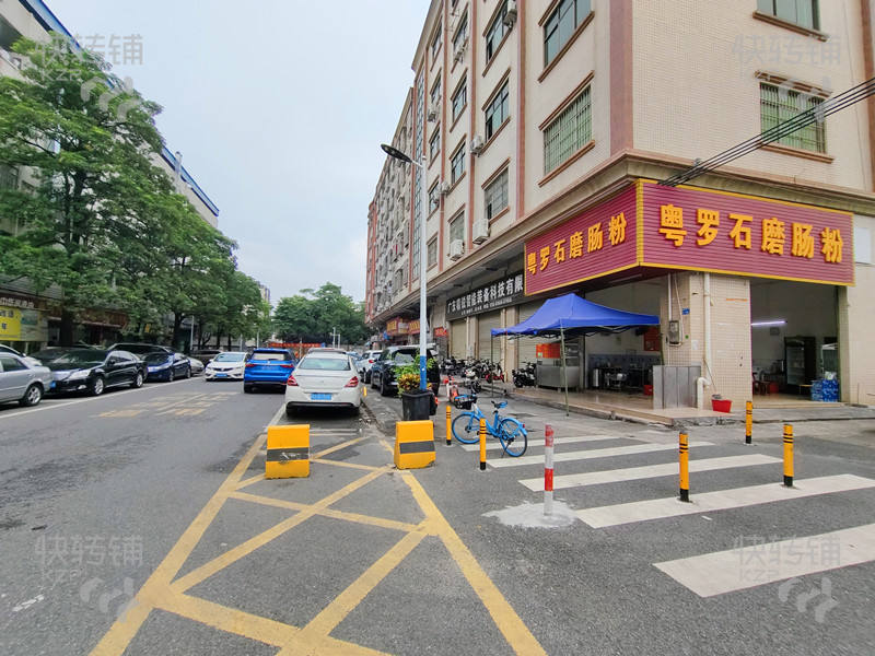 寮步香园一路‘餐饮店’转让【市场转角出入口位置、公寓出租房、大型工业园集中、客流量大】
