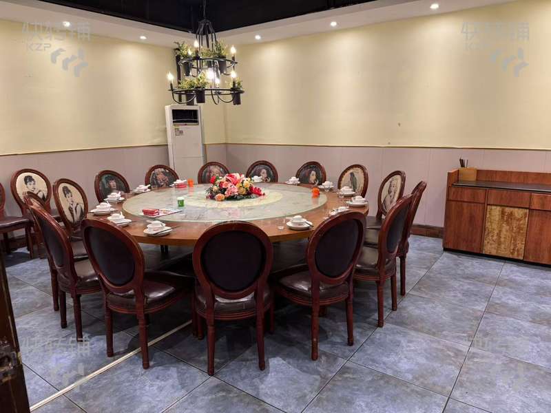 寮步良平大道湘菜館轉(zhuǎn)讓【正對面福來佳購物廣場、大轉(zhuǎn)角位置，周邊工業(yè)區(qū)，公寓住宅集中，門口后面都有停車場】