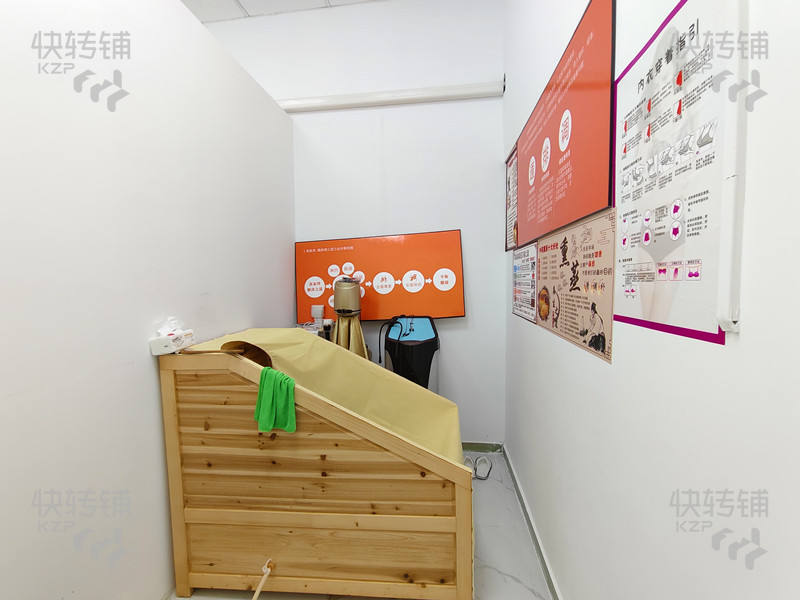 塘廈石潭埔綜合市場服飾+美容院轉讓【每天進店客戶20個+，客流量大，住宅小區、購物廣場、工業園集中】可空鋪