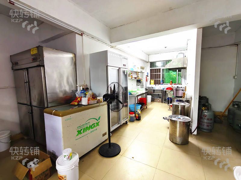 寮步香園一路快餐店轉(zhuǎn)讓【商業(yè)街全是公寓出租房、大型工業(yè)園集中，客流量大】