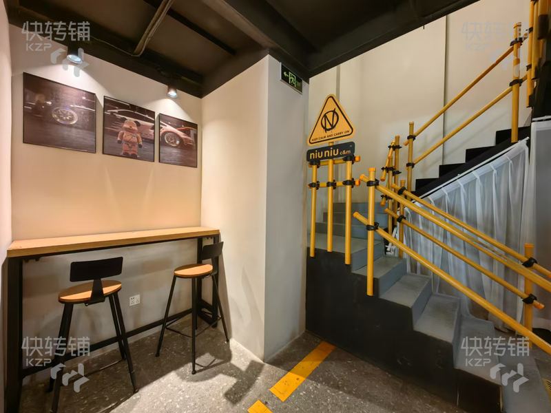 東城新世紀星城‘niuniu’奶茶店轉讓/可空轉【全新精裝修 、高端小區、10萬住戶商圈、停車方便】