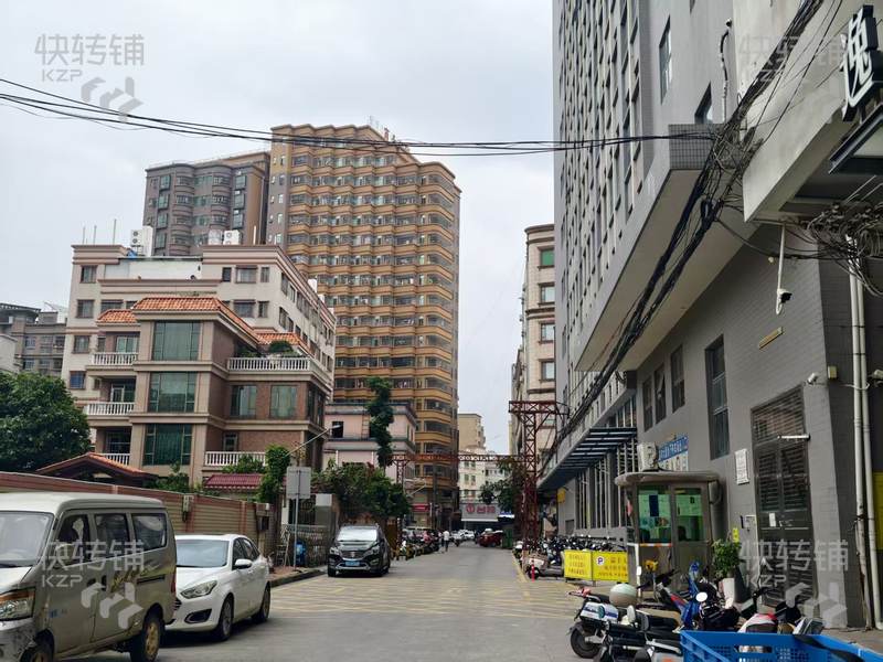 虎門北柵’快餐店‘轉讓【大明湖酒店一樓、對面溢豐大廈、附近花園小區圍繞、路口通道位置】