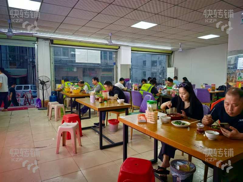 鳳崗官井頭‘餐飲店’轉讓【處富民路、三叉路口、可以做24h、人流不斷、旁邊大型住宅區】