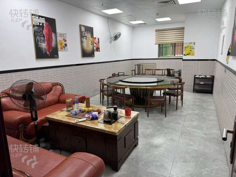 東坑展達世紀廣場牛肉火鍋店急轉【商場入口位置、4年老店，老客戶穩定，門口停車場，適合各種餐飲入駐】