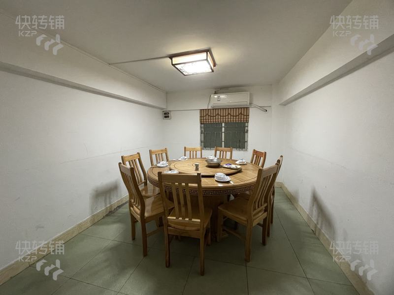 大朗“長盛北路”餐飲店轉讓【經(jīng)營長達18年、大型住宅小區(qū)、沐足、KTV、影城集中】
