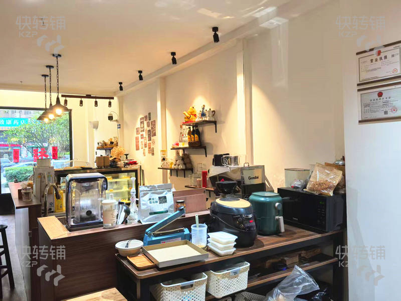 松山湖“中集智薈園”咖啡烘焙店轉讓【精裝修、多個小區、科技園、學校圍繞、同行接手即可經營】